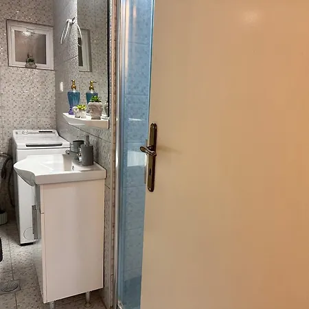 Nona's House 1bd Διαμέρισμα